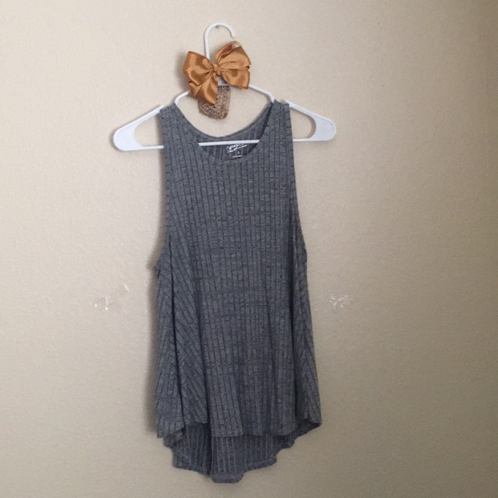 Grey tank